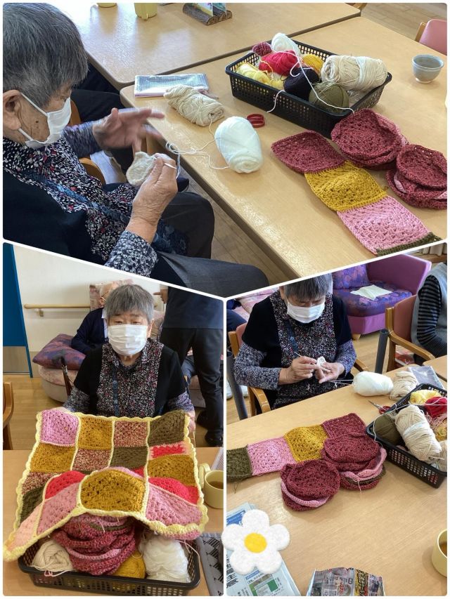 デイサービスセンター日常のひととき✨

ご利用者と一緒にひざ掛け作りを行いました✨
色とりどりの毛糸を選びながら、「この色いいね‼️」と
一目一目に想いを込めて、手際よく編み🧶進めておられます。

ひとつひとつを組み合わせていくと、色鮮やかなひざ掛けが完成しました。😃
心まであたたかくなるひざ掛けに💓🥰
大切に使いたいと思います♪

#デイサービス #レクリエーション #編み物 #ひざ掛け作り #毛糸 ほっこり